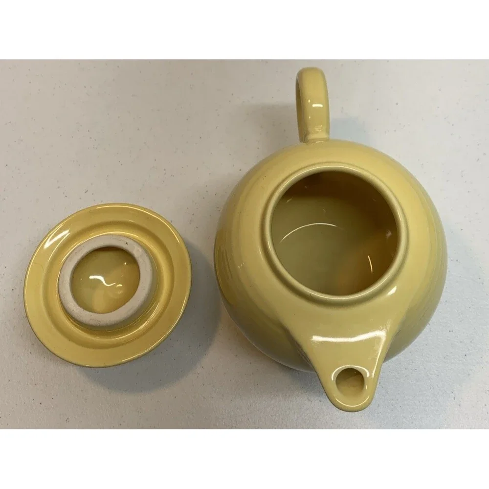 Homer Laughlin FiestaWare Teapot 7.75” Yellow Post-86 Fiesta Tea Pot USA